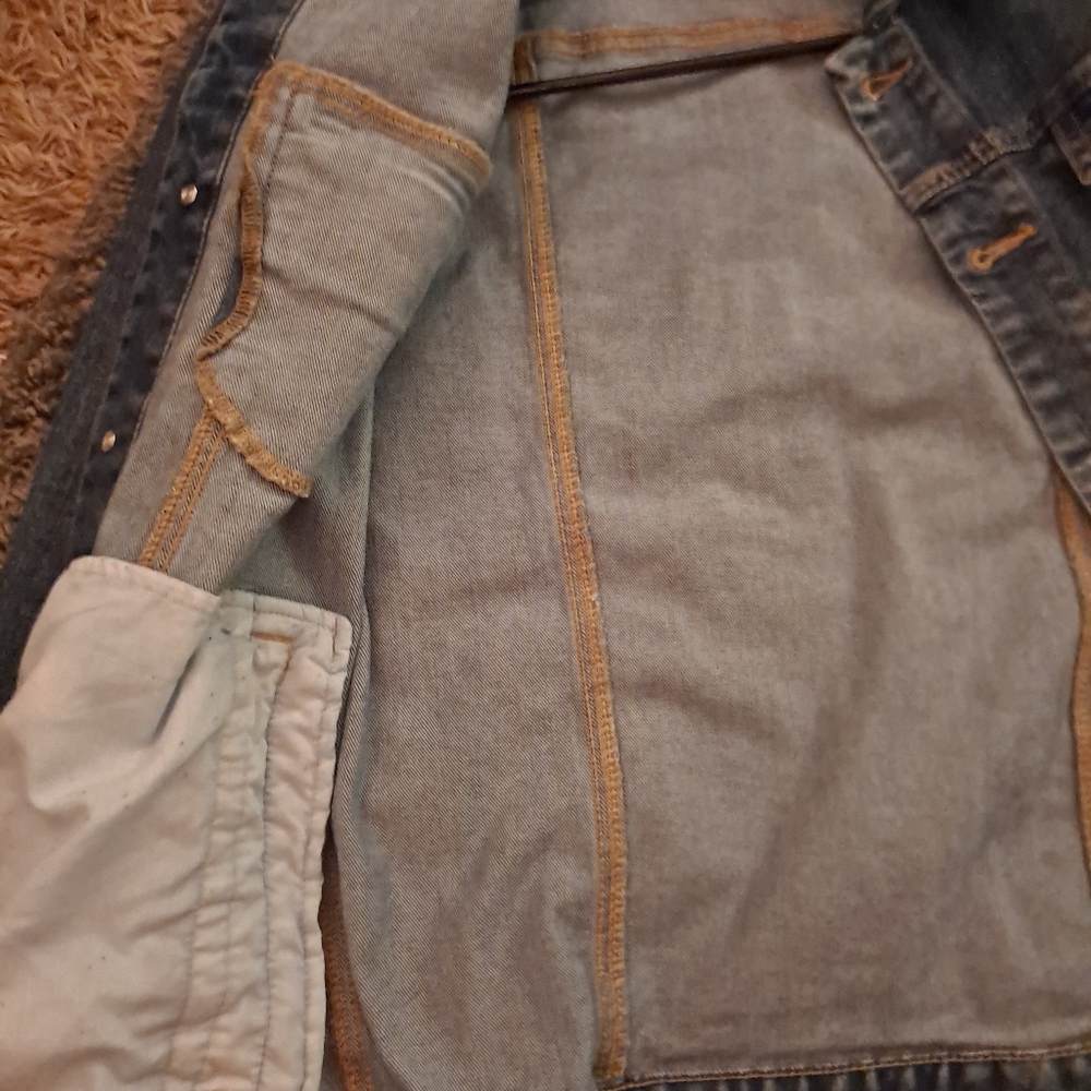 Jean jacket - Picture 3 of 3